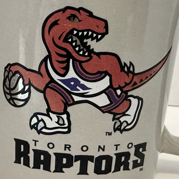 Toronto Raptors Coffee Mug Cup, NBA Grey w/Logo Red Purple VINTAGE - Picture 2 of 9